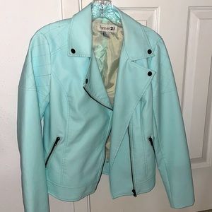 Women’s light blue blazer
